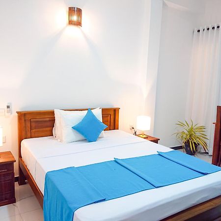 The Blue Haze Weligama Hotel Kültér fotó