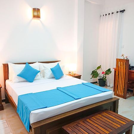 The Blue Haze Weligama Hotel Kültér fotó