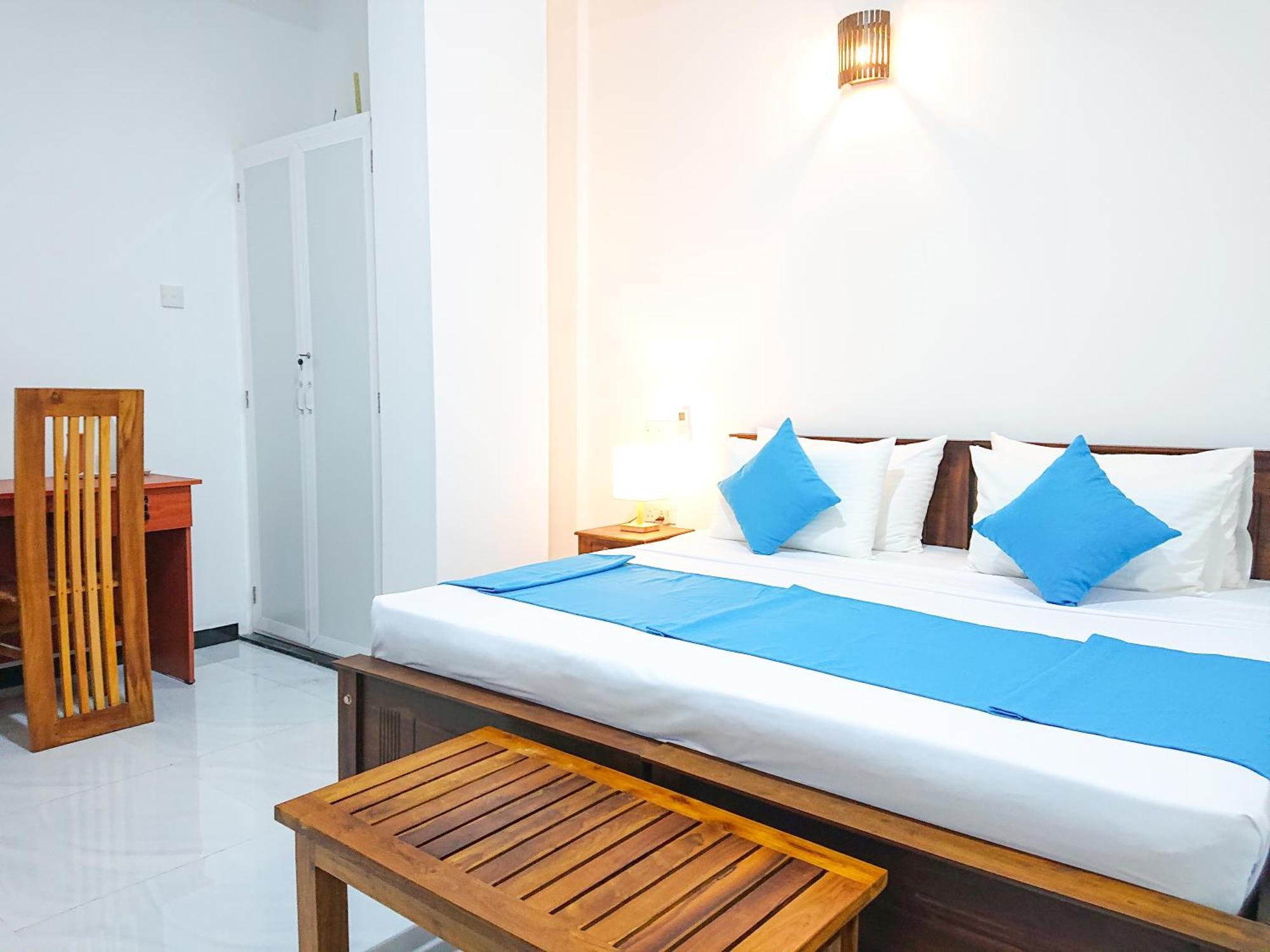 The Blue Haze Weligama Hotel Kültér fotó